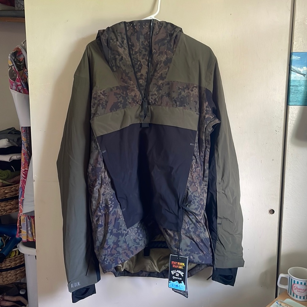 NWT Billabong Snow jacket